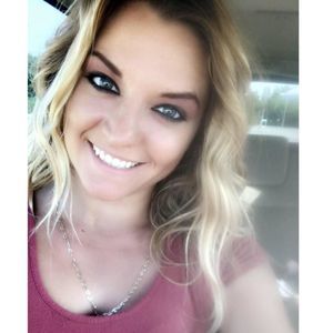 Meet your Posher, Jackie